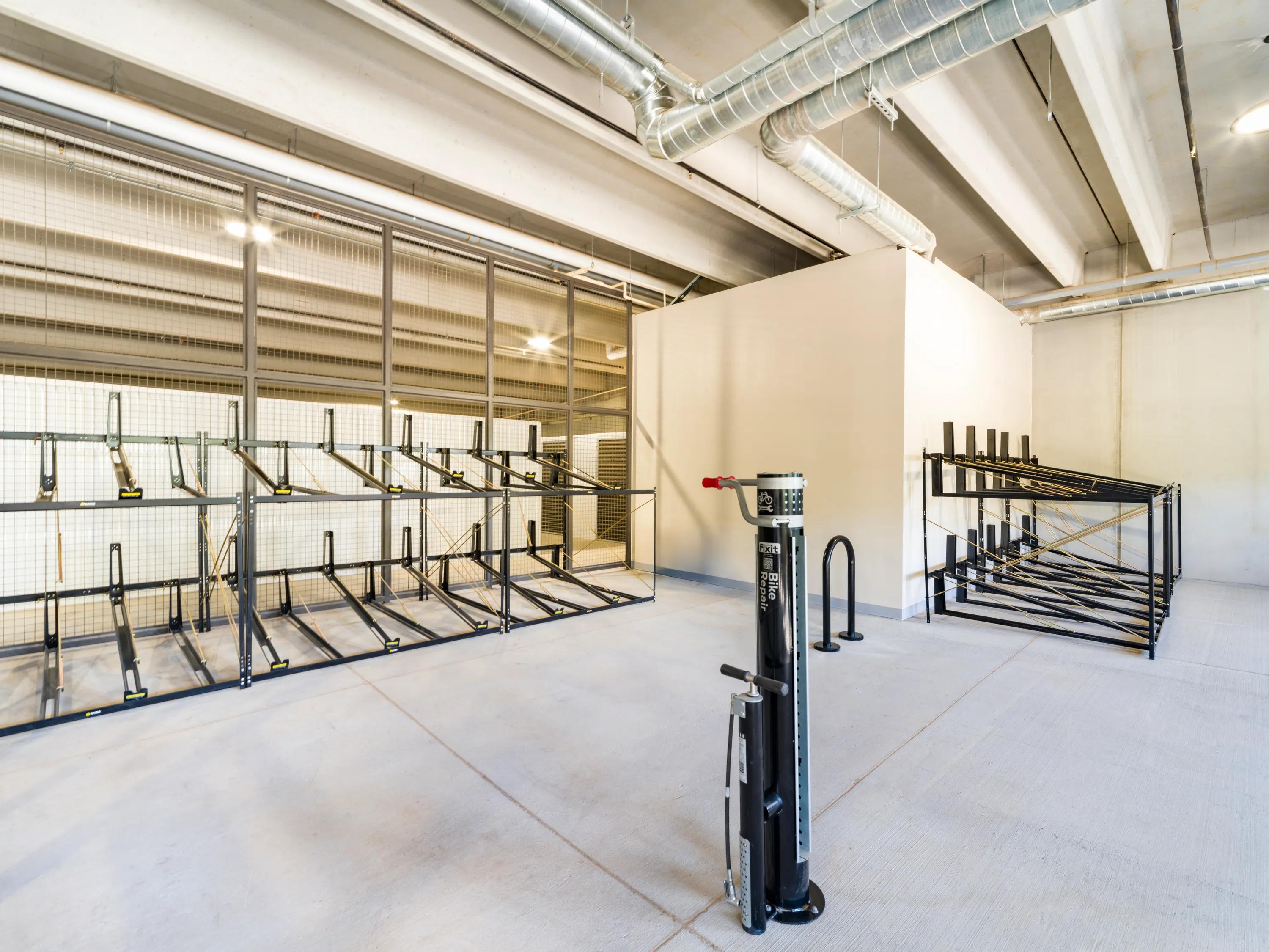 bike storage and repair facility modera kierland apartment homes for rent in scottsdale az