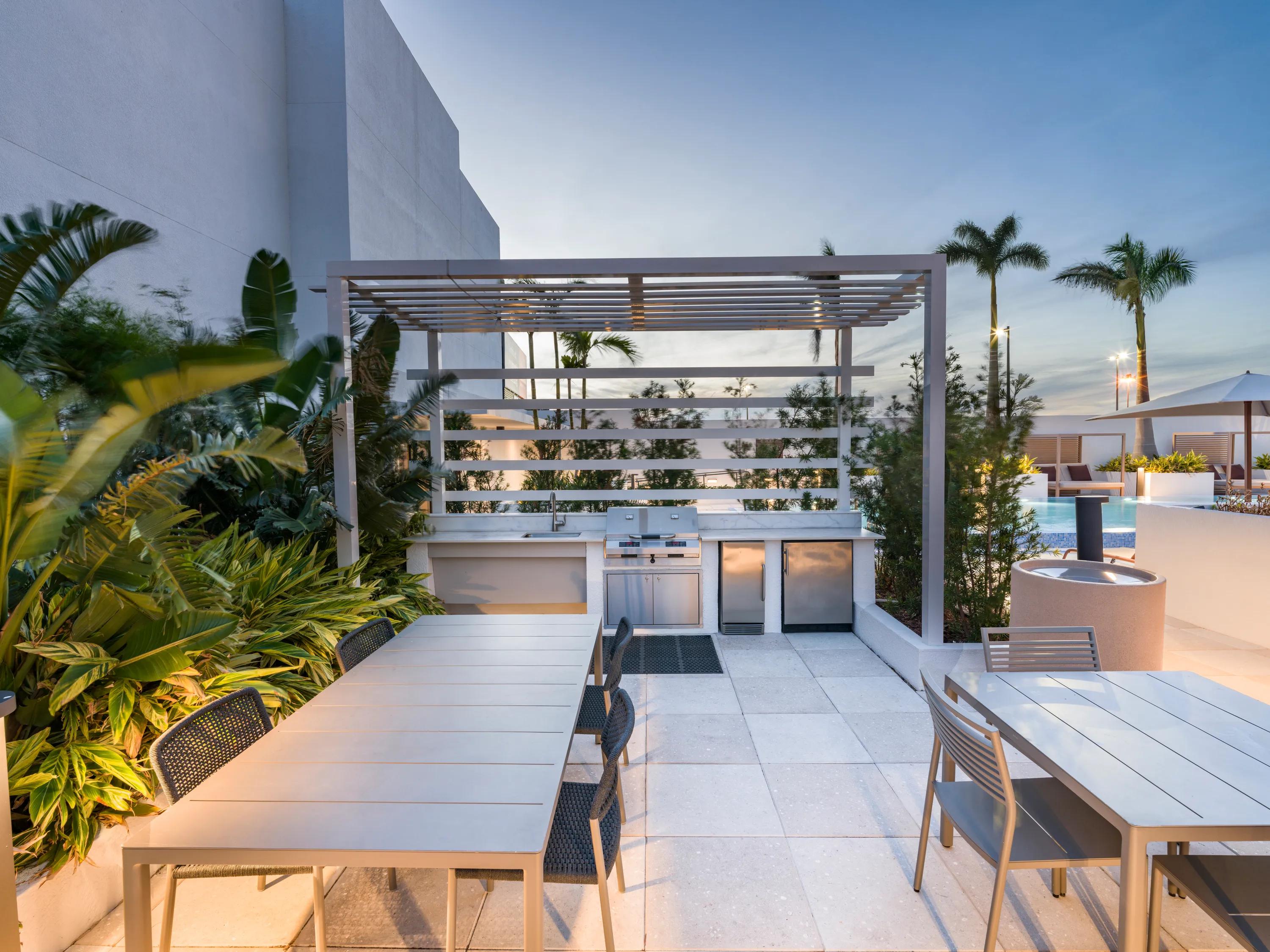 poolside lounge and grills modera st. petersburg apartments for rent