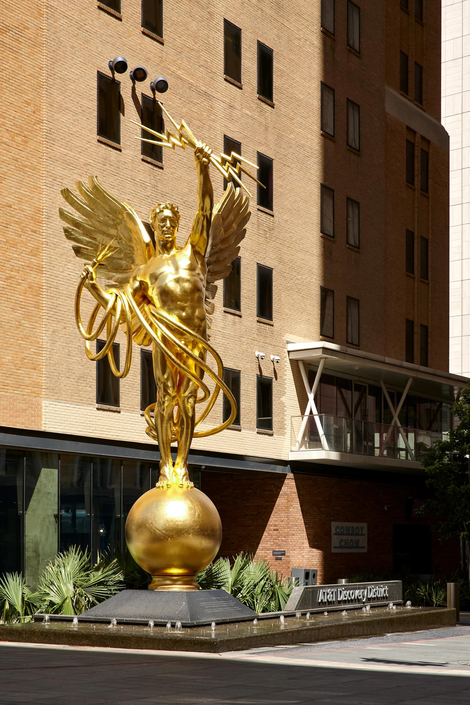 Modera St. Paul Apartments in Dallas TX
