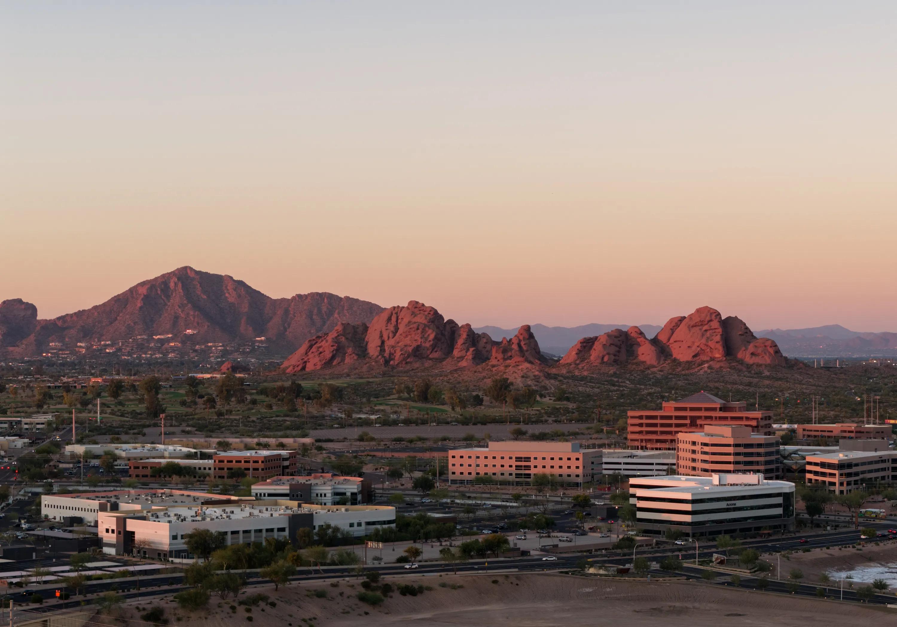 Nearby Papago Park modera rio salado apartment in tempe az for rent