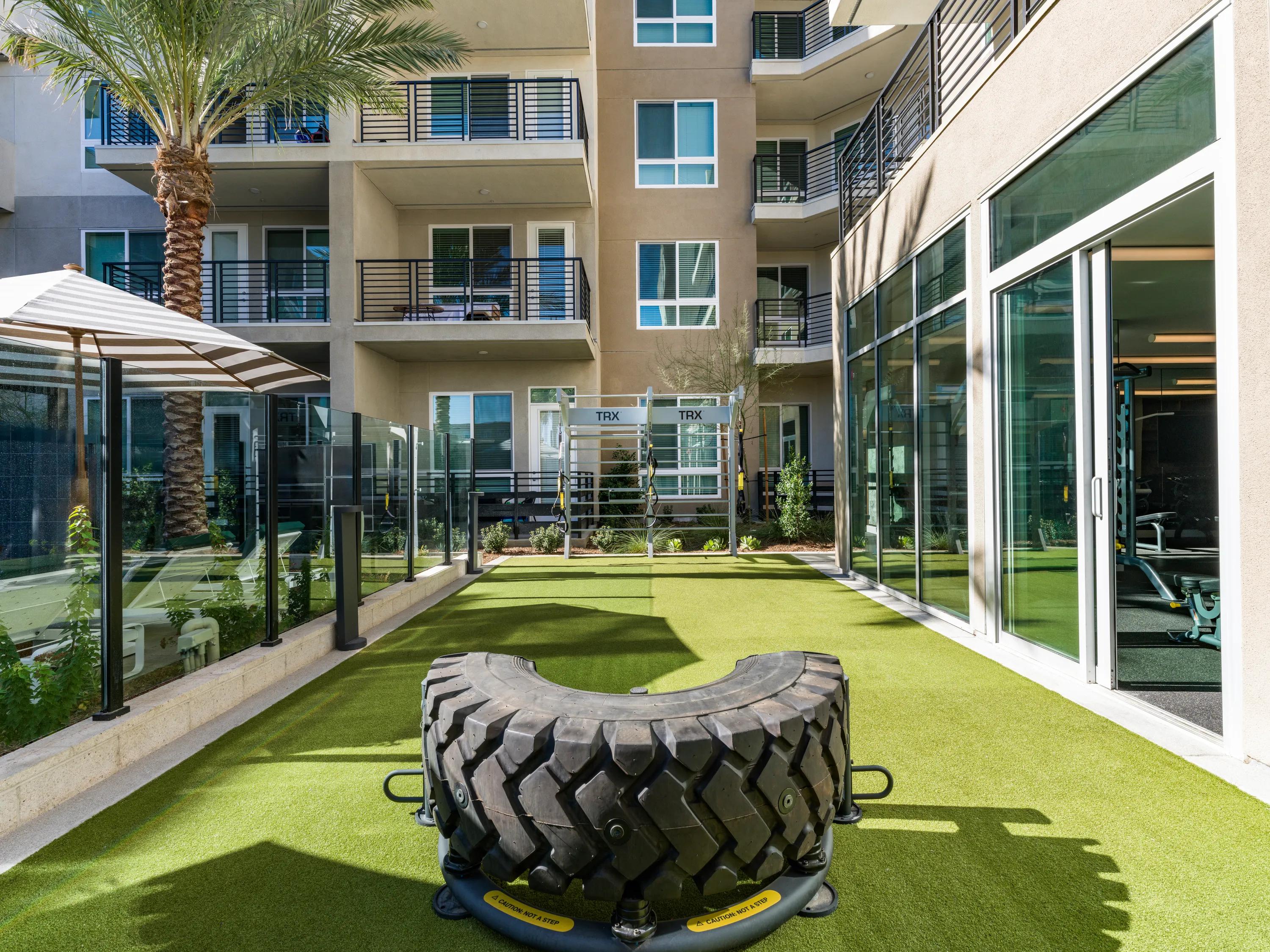 outdoor fitness center modera pomona apartments pomona ca
