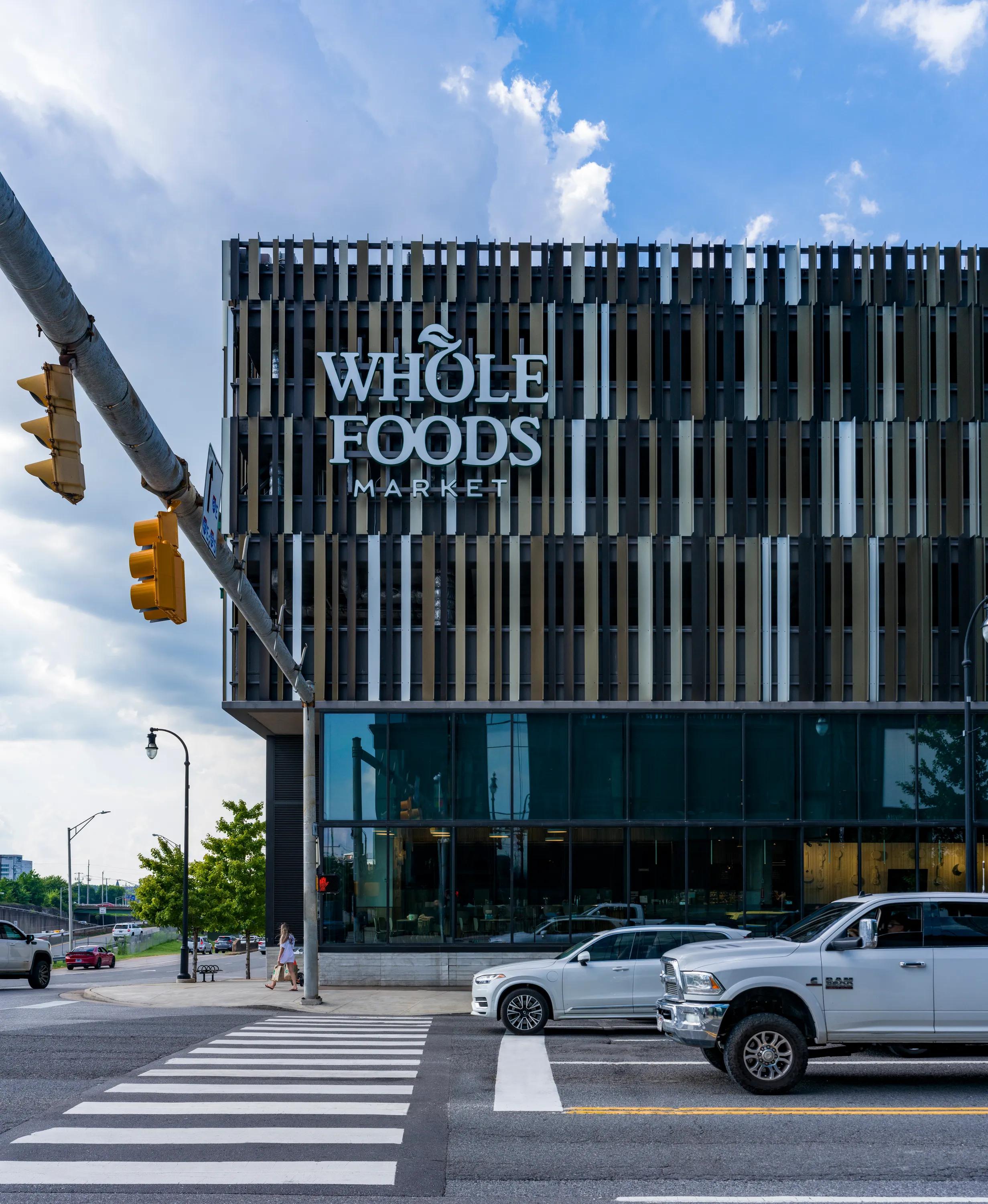 whole foods street entrance modera mcgavock apartments for rent in nashville tn neighborhood