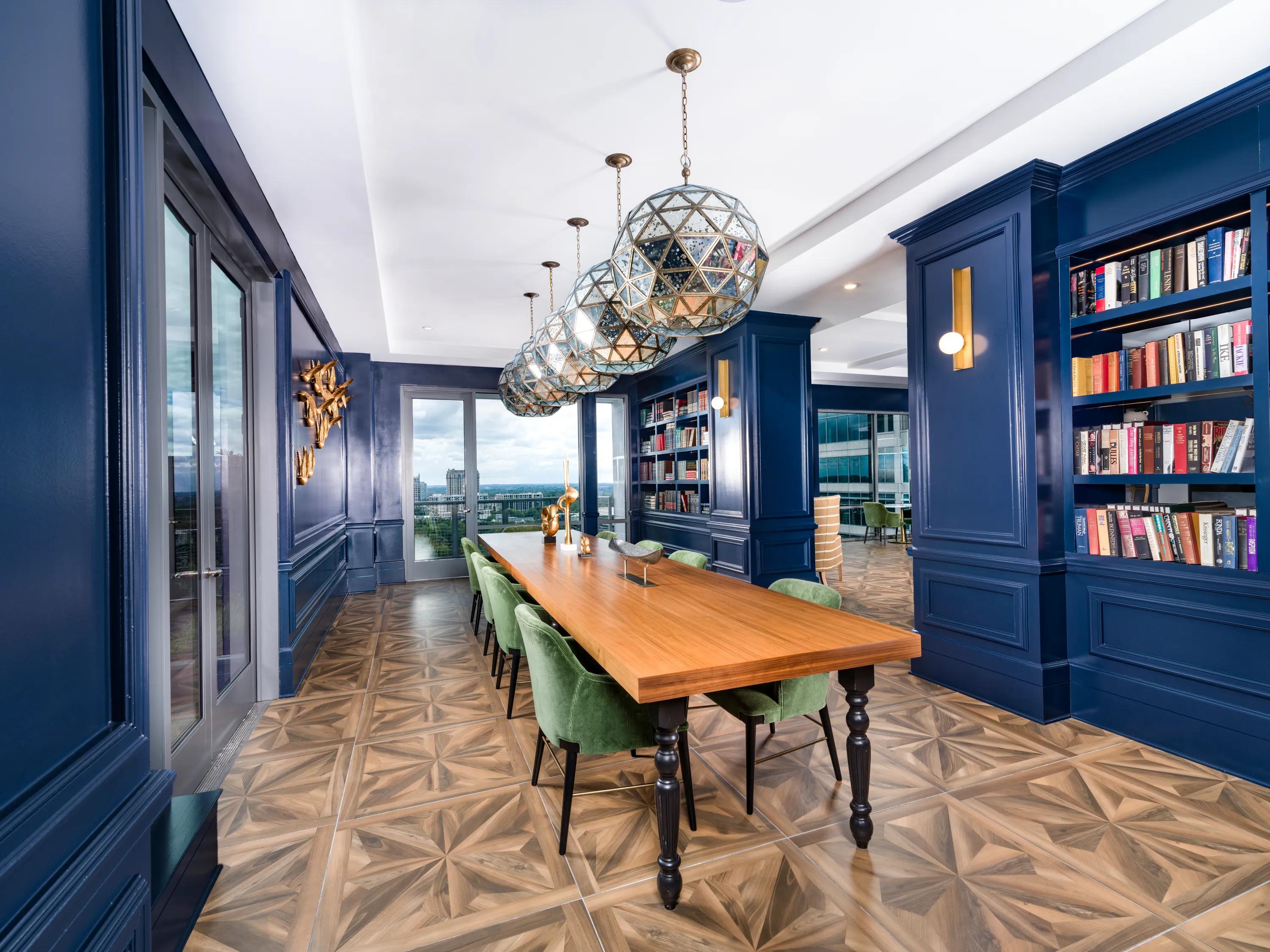library lounge modera old ivy apartments in atlanta ga