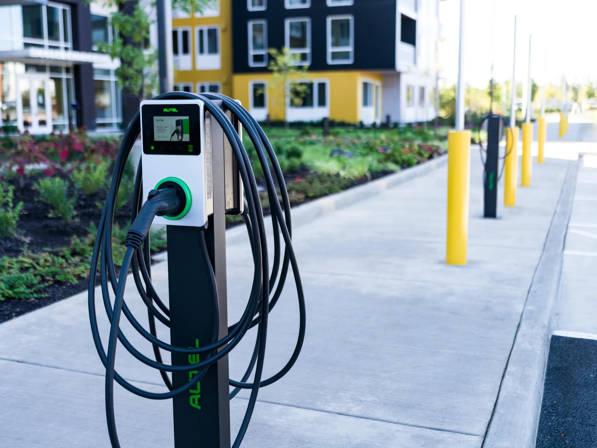 electric vehicle charging station modera raleigh hills