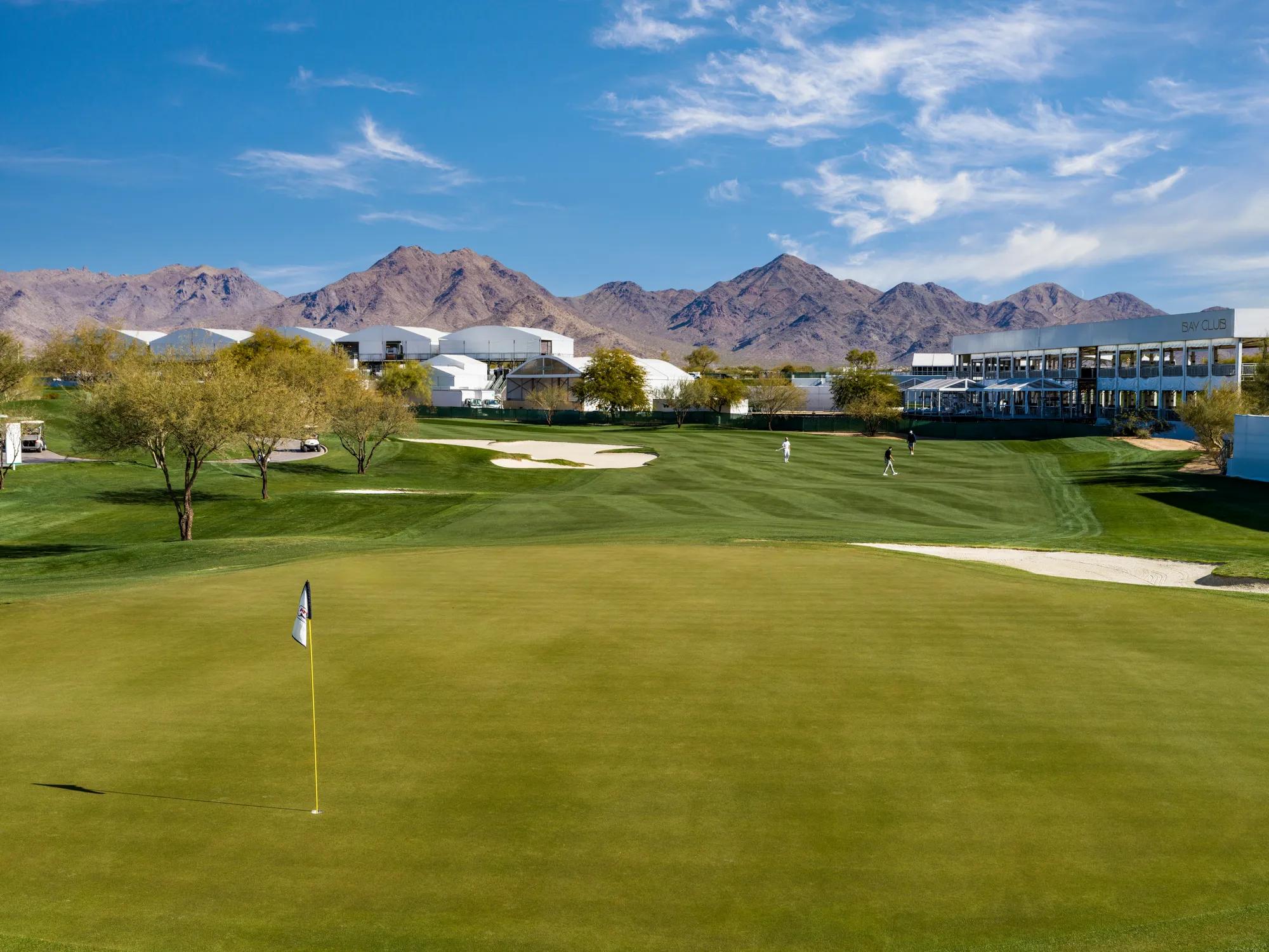 nearby golf resort with tasteful landscaping and mountain view modera reserve scottsdale apartment homes for rent in az