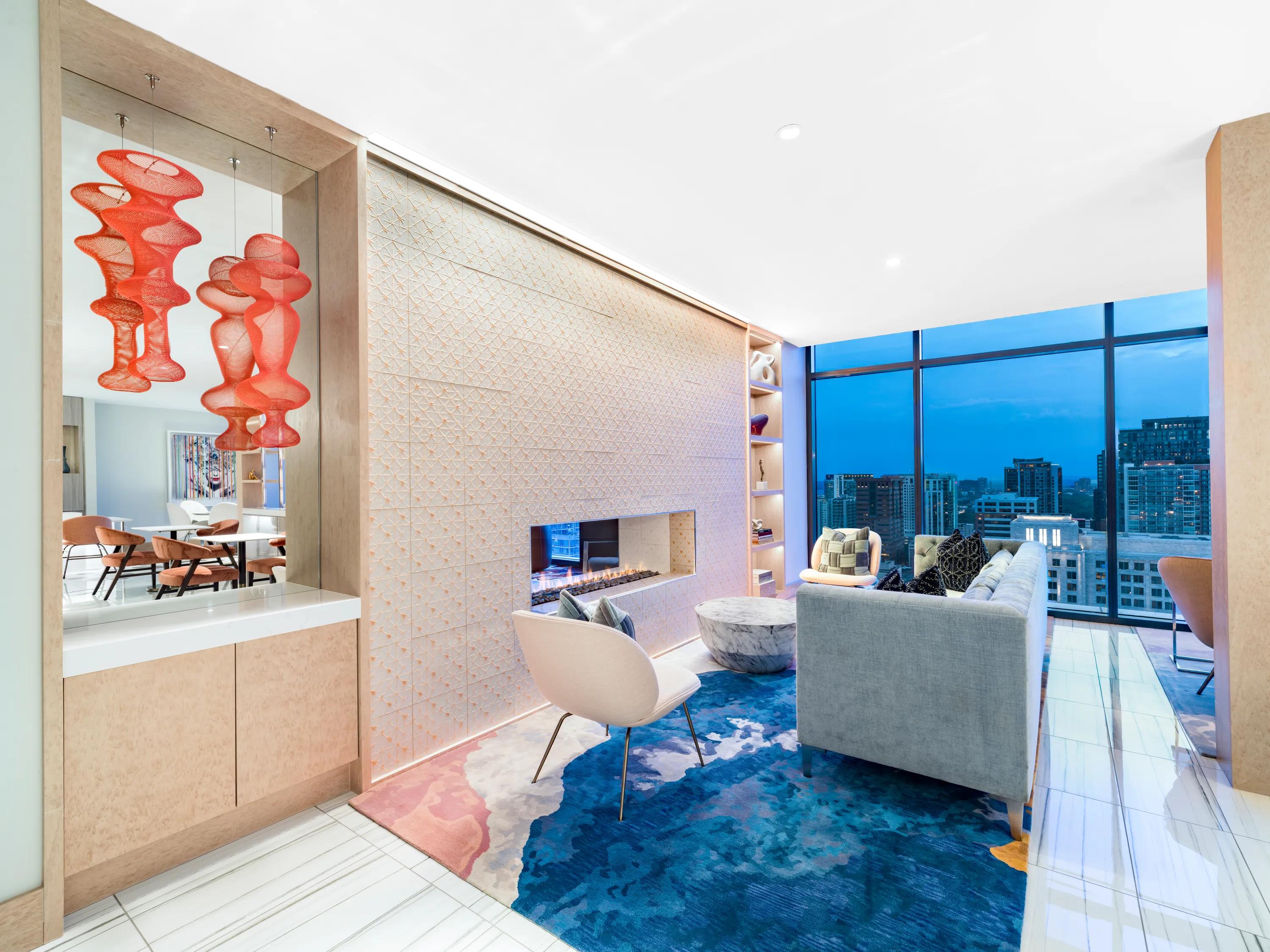 Sky lounge with dramatic city views modera parkside apartment homes for rent in atlanta ga