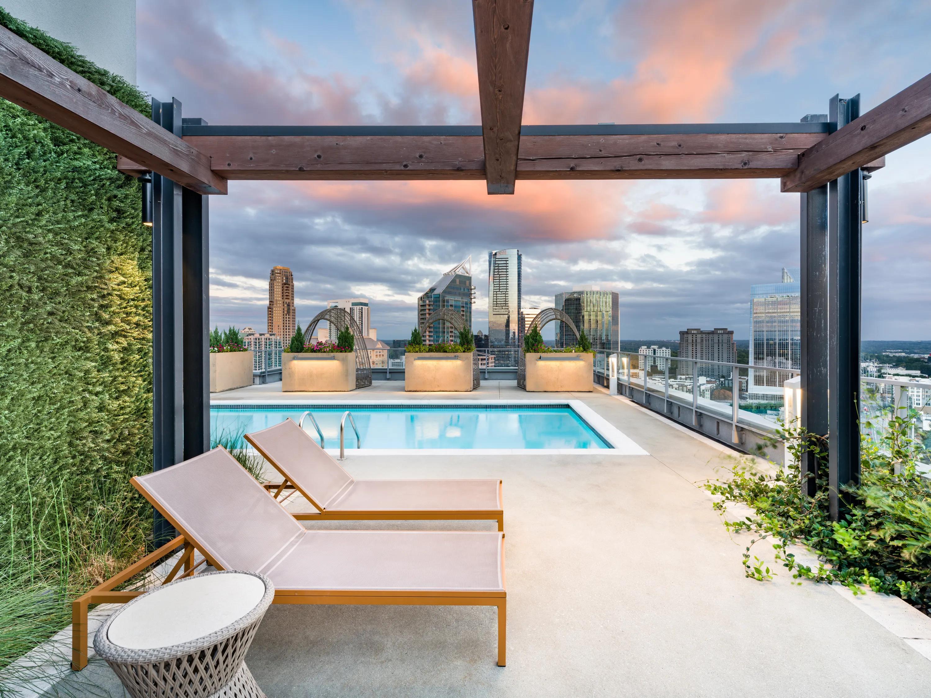 rooftop pool modera old ivy apartments in atlanta ga