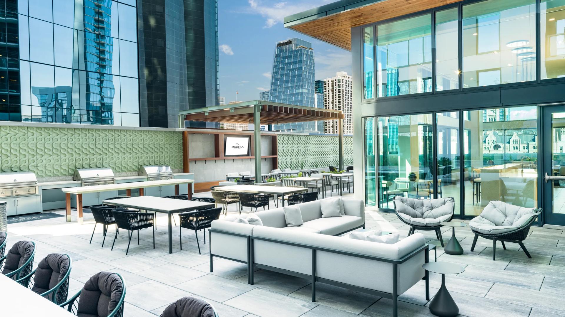 rooftop lounge modera mcgavock apartment homes for rent in nashville tn