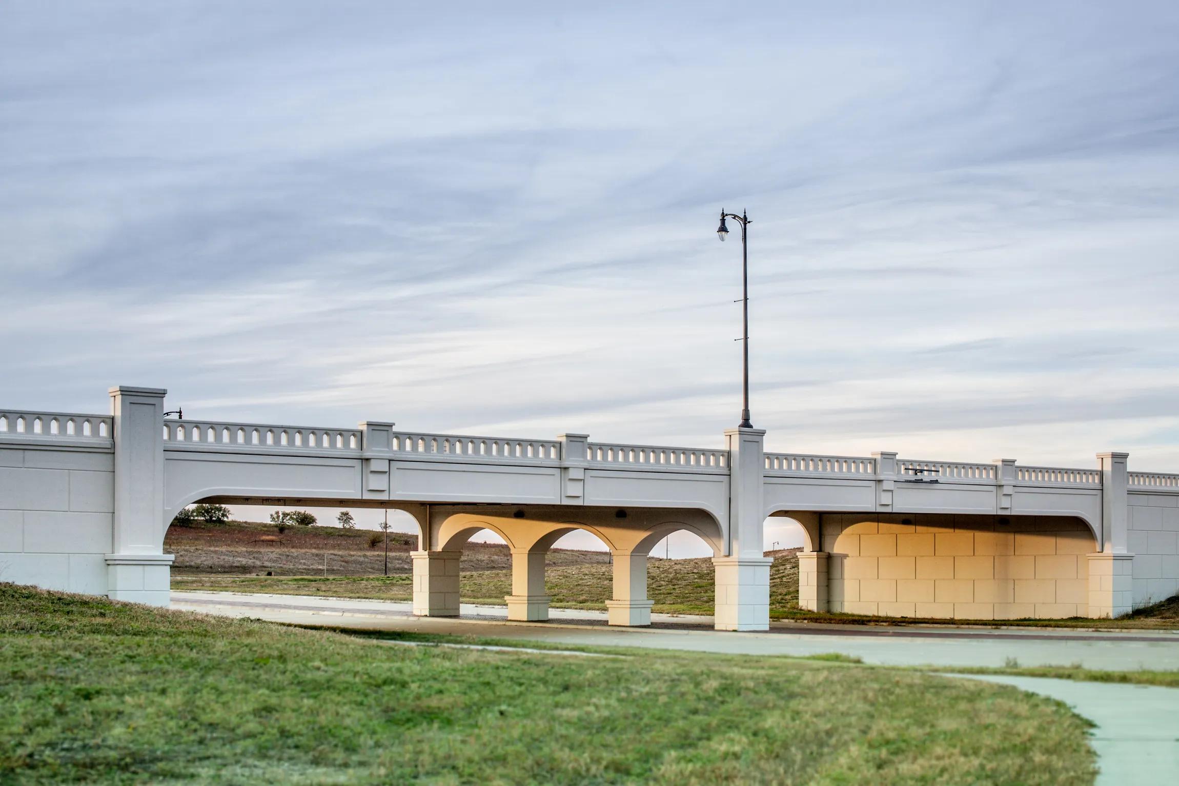 nearby interstate for easy commute Modera Walsh Heights apartments in aledo tx