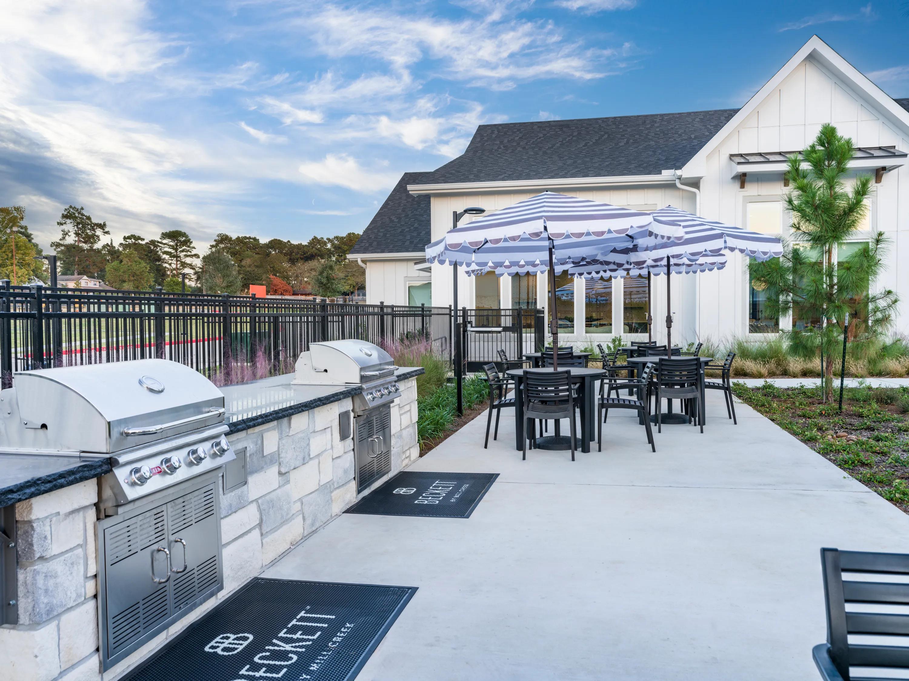 outdoor grilling area beckett west fork conroe tx apartments