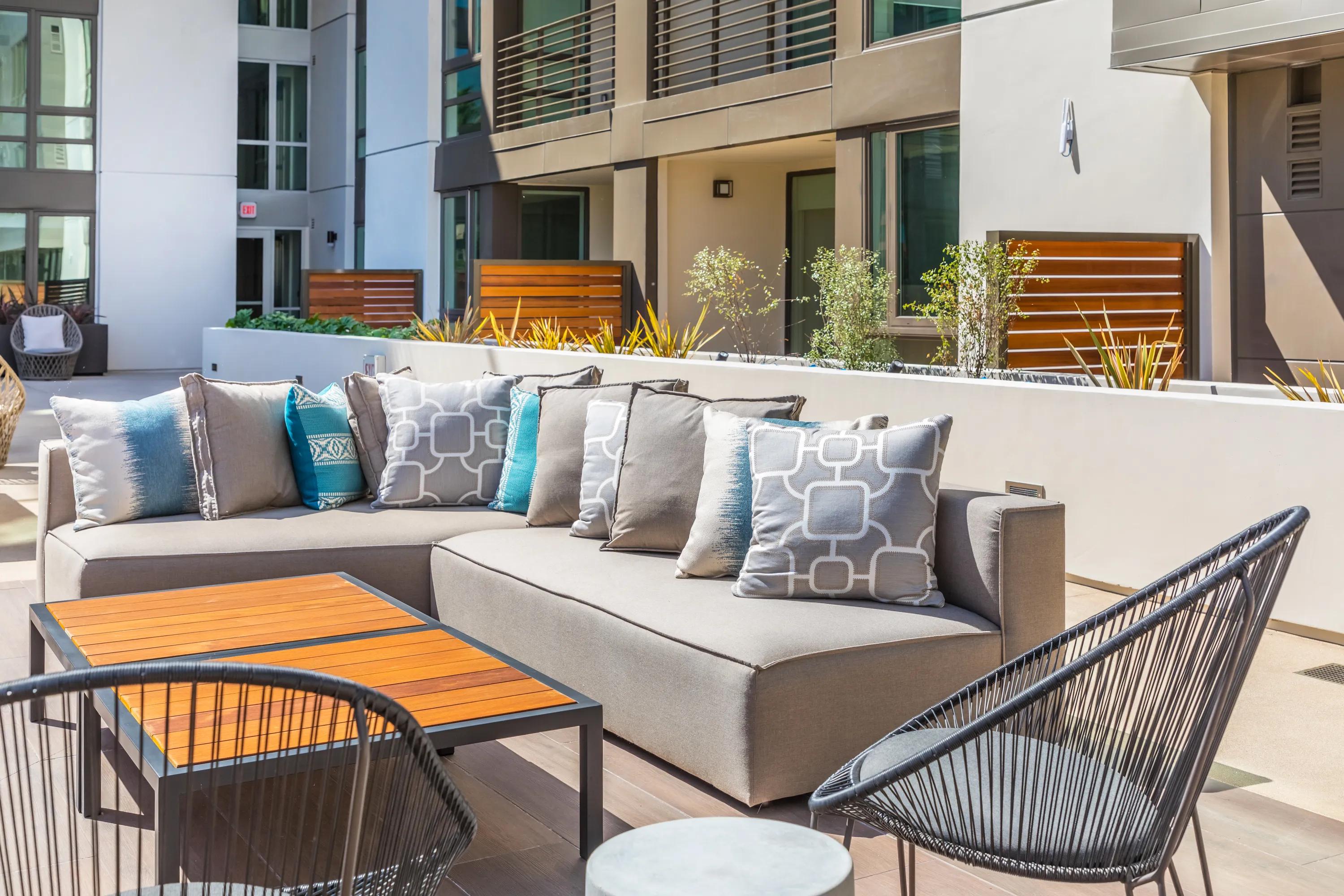 outdoor lounge seating 580 anton apartments for rent in costa mesa ca