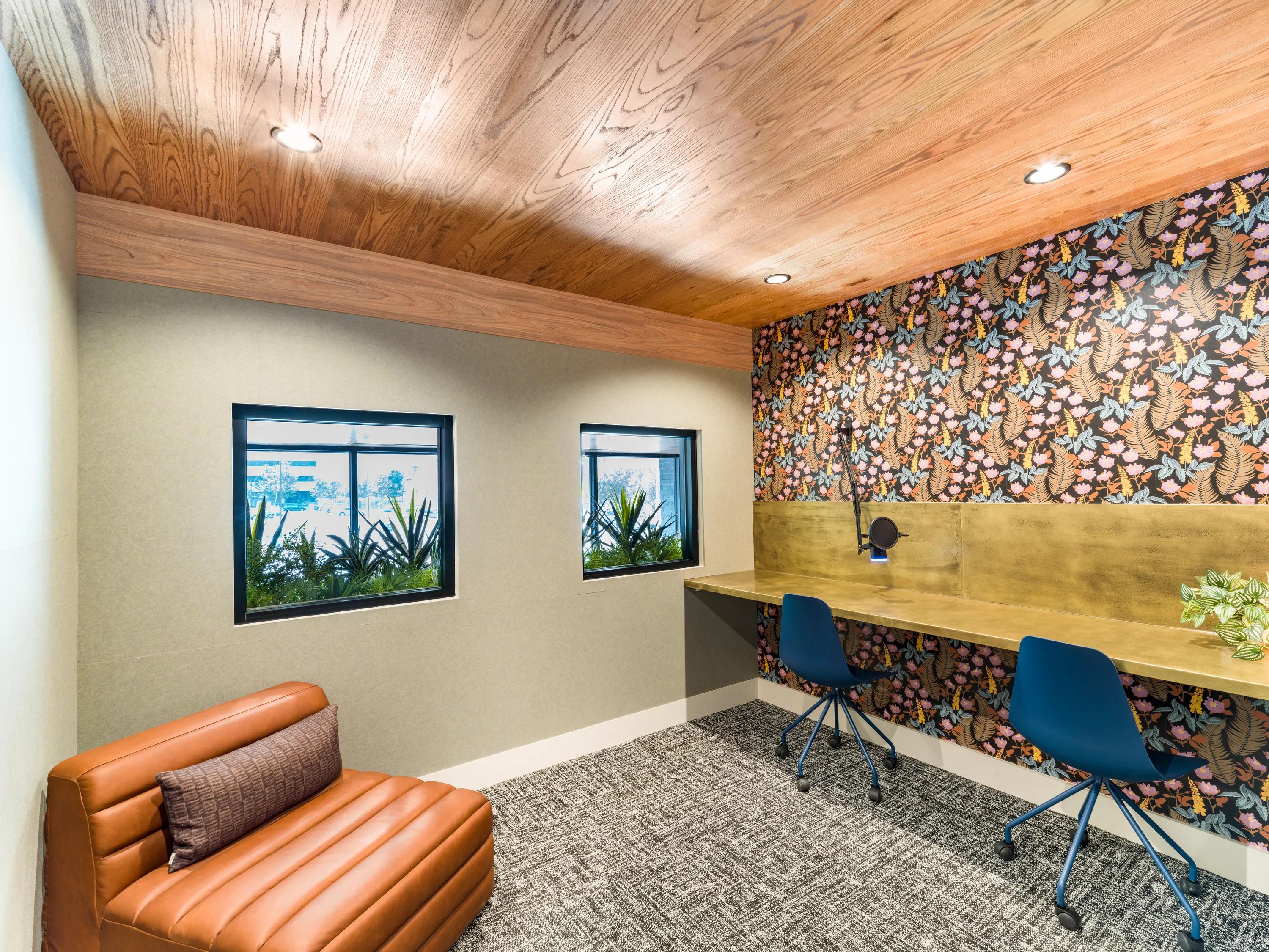 coworking space with private conference room rendering modera st. paul apartment homes for rent in dallas tx