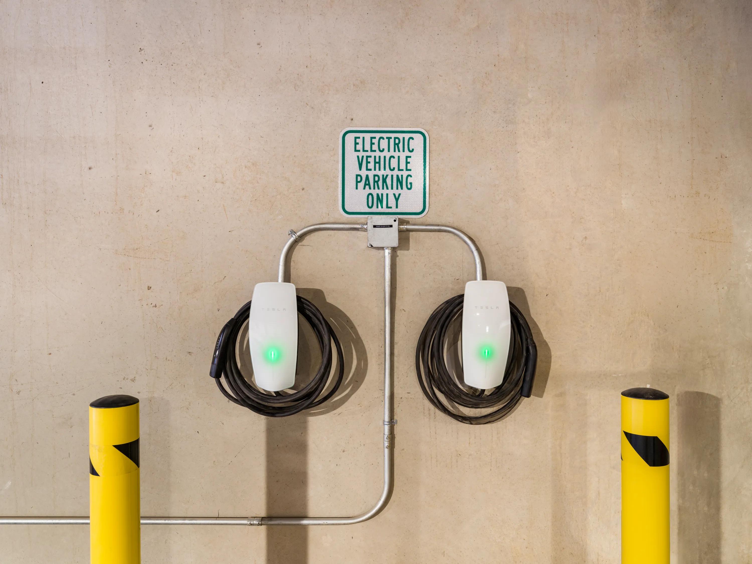 EV charging available at modera kierland apartment homes for rent in scottsdale az
