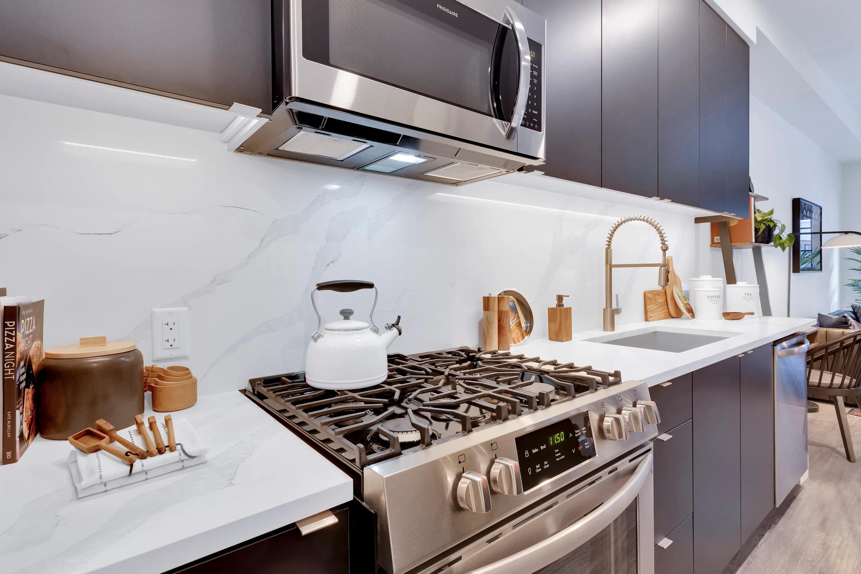 Energy Star&reg; stainless-steel appliances modera art park denver co
