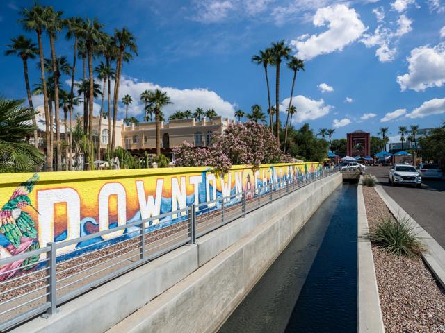 downtown chandler mural nearby modera chandler apartments in az