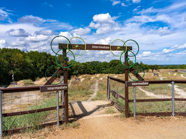 trailhead to bike baths modera mckinney ridge apartment homes for rent in tx