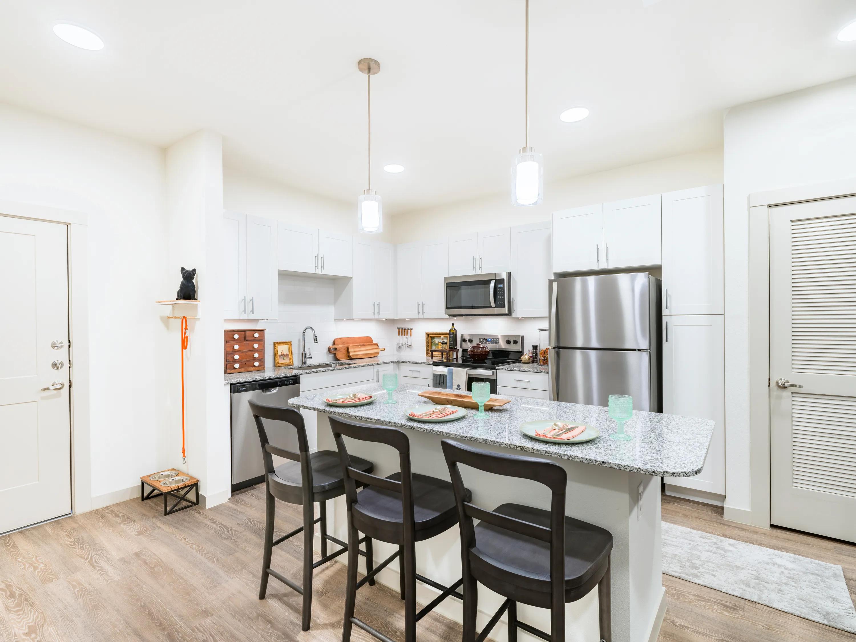 large chef\'s island perfect for hosting