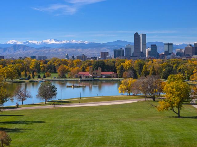 washington park view with city skyline modera west wash park apartment homes for rent in colorado