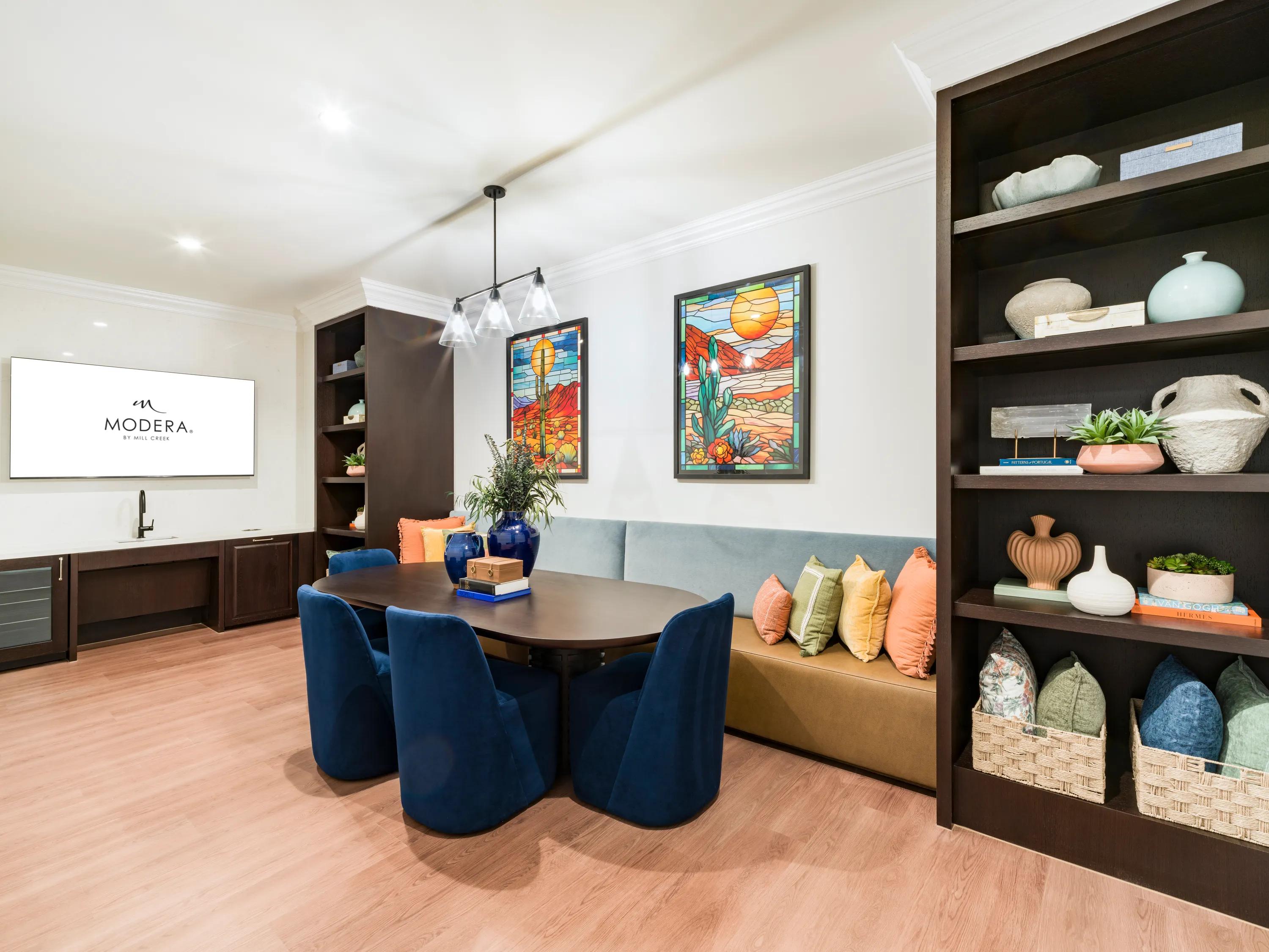 community dining nook with built-in banquette modera walsh heights apartments in aledo tx