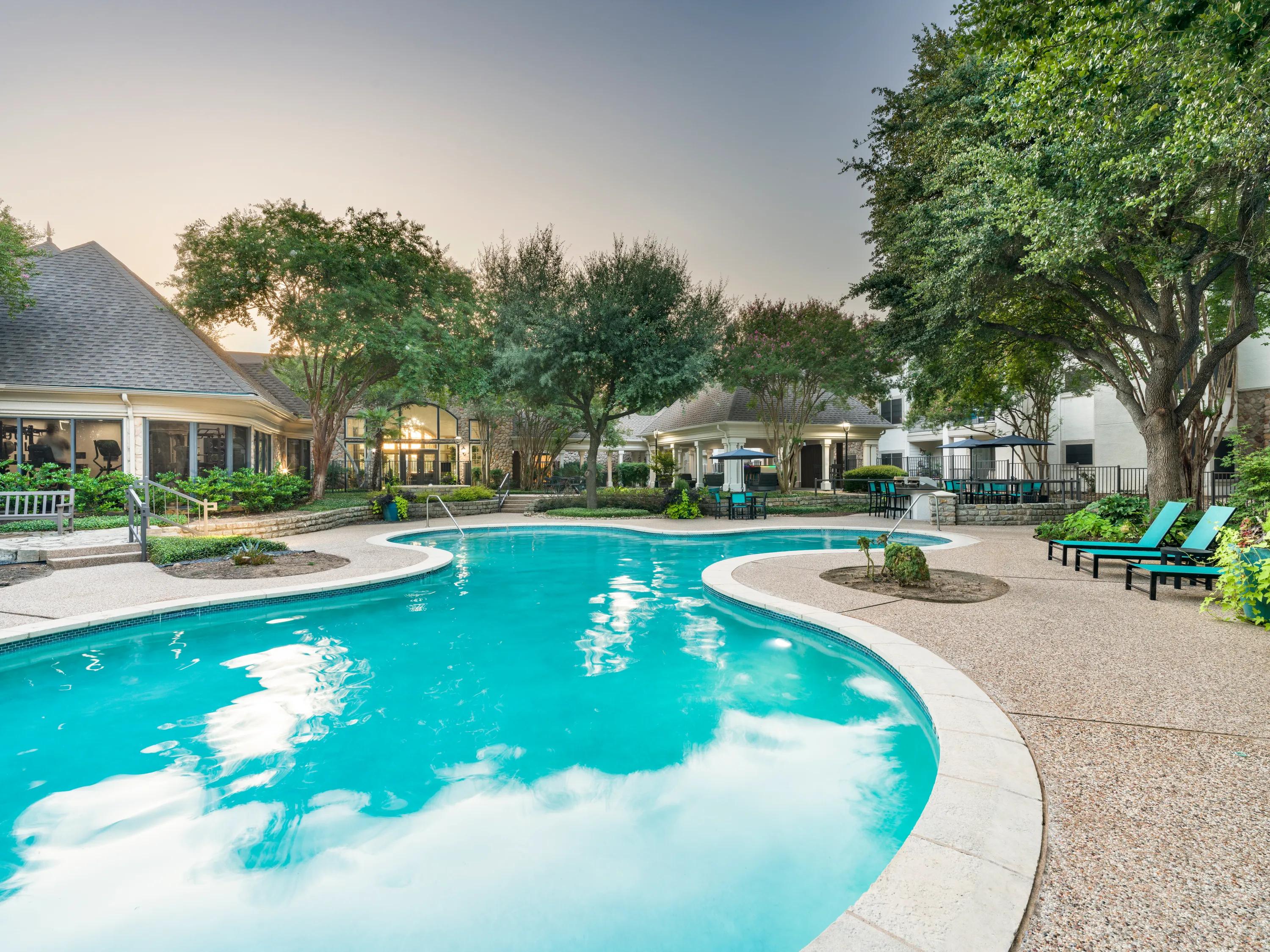 pool with sundeck alister sunset valley apartment homes for rent in austin tx