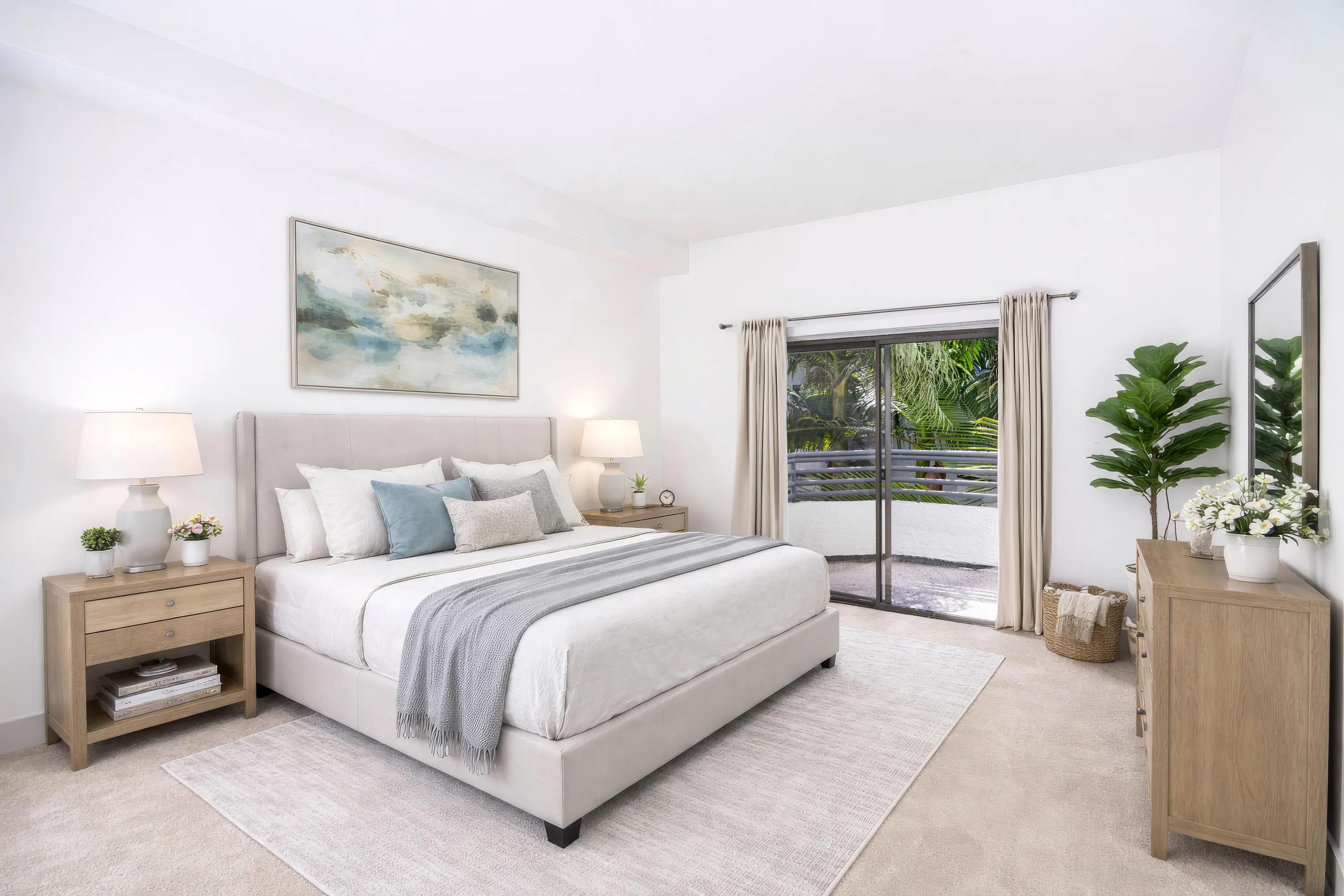 large bedroom area with balcony alister sherman oaks apartments for rent in sherman oaks ca